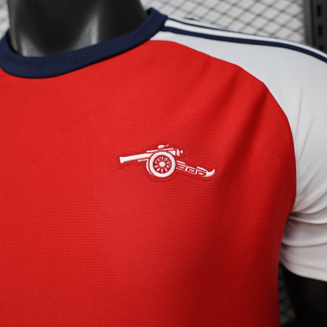 POLERA DE SALIDA ARSENAL 25/26 VERSIÓN JUGADOR - Imagen 4