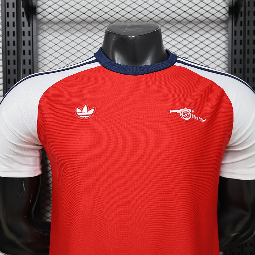 POLERA DE SALIDA ARSENAL 25/26 VERSIÓN JUGADOR - Imagen 2