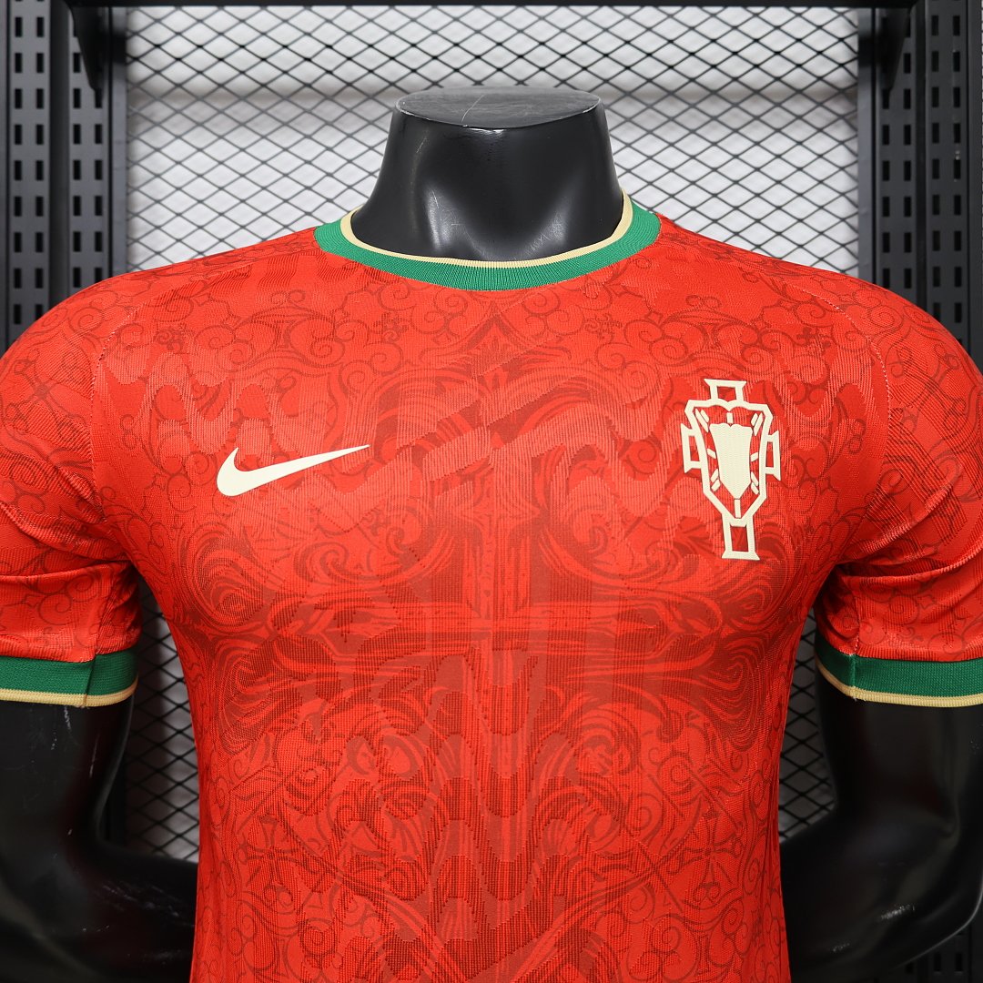 CAMISETA CONCEPTO PORTUGAL VERSIÓN JUGADOR (Copia) - Imagen 2