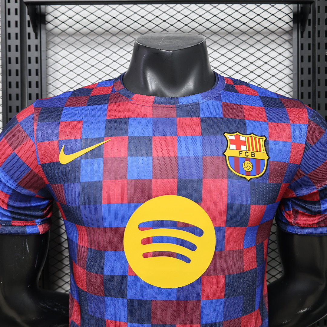 CAMISETA ENTRENAMIENTO BARCELONA 2026/27 VERSIÓN JUGADOR - Imagen 2