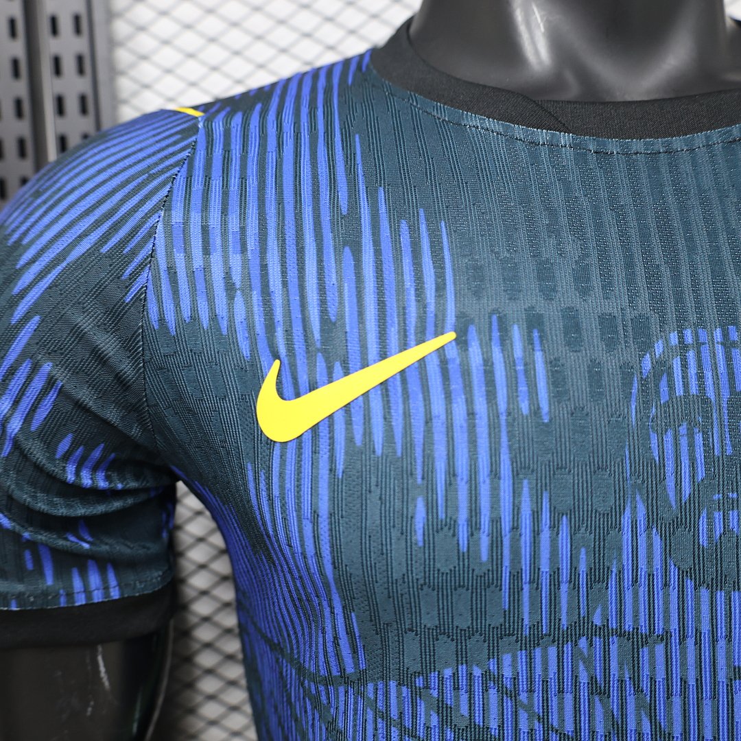 CAMISETA CONCEPTO BRASIL VERSIÓN JUGADOR - Imagen 3