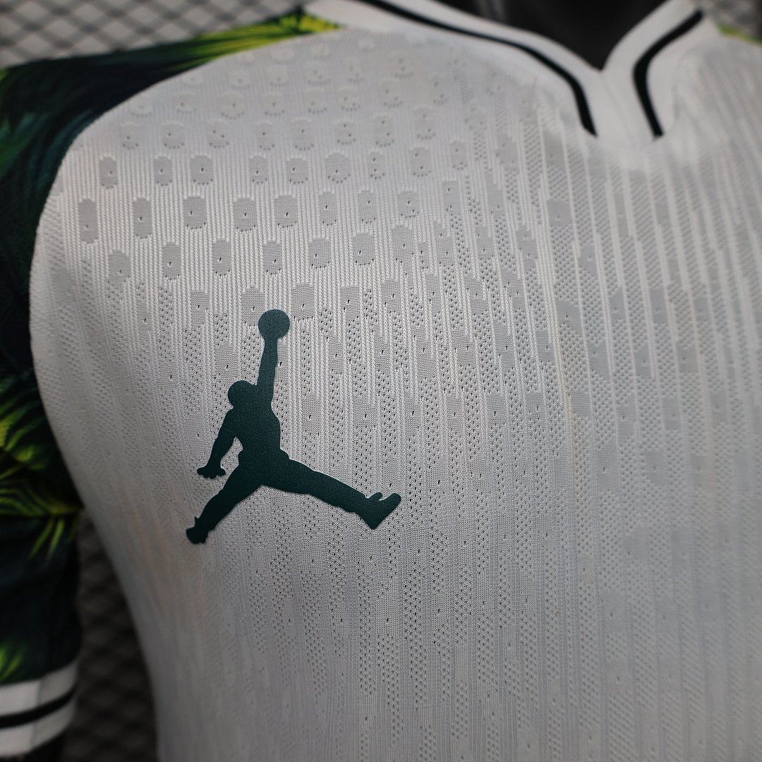 CAMISETA CONCEPTO BRASIL VERSIÓN JUGADOR - Imagen 3