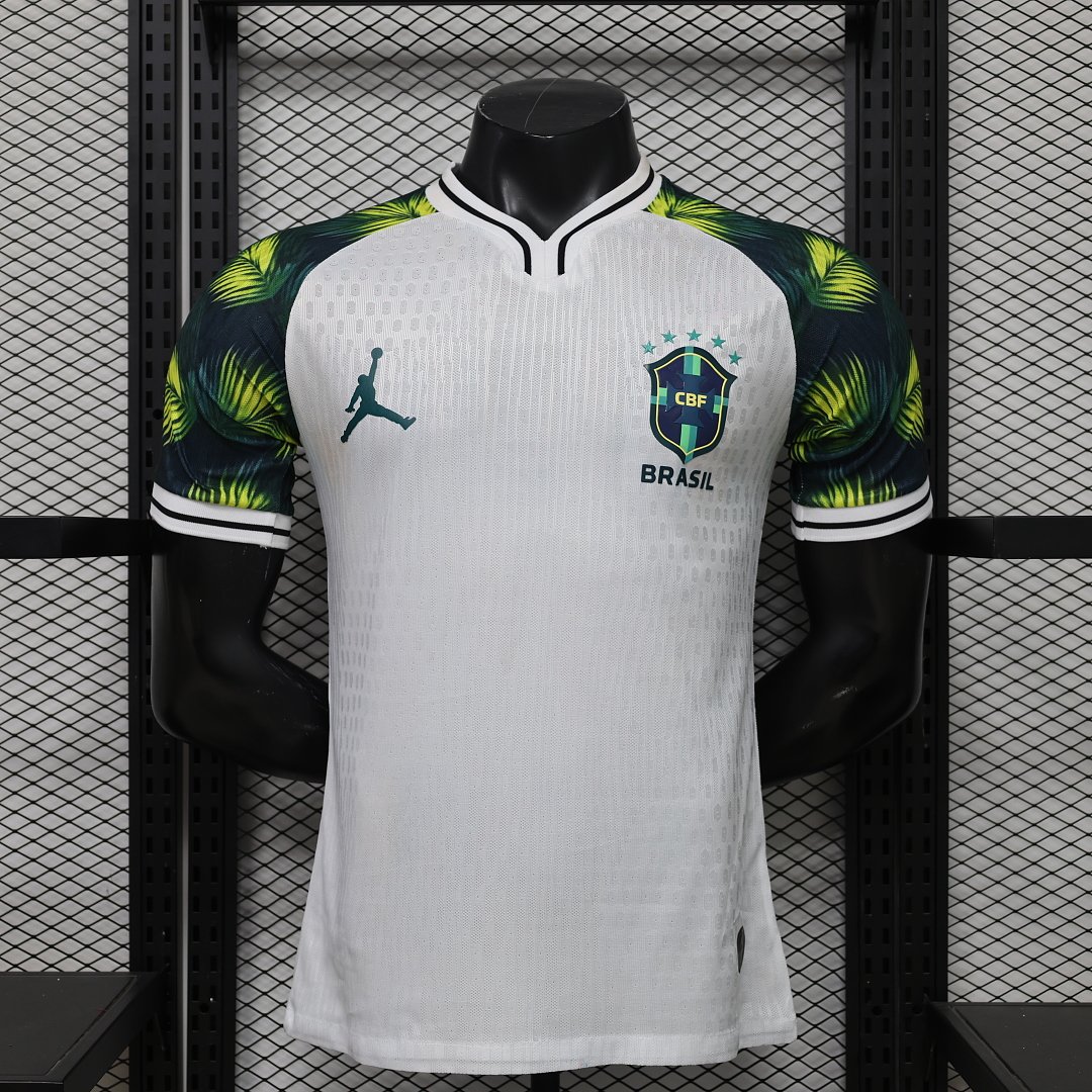 CAMISETA CONCEPTO BRASIL VERSIÓN JUGADOR