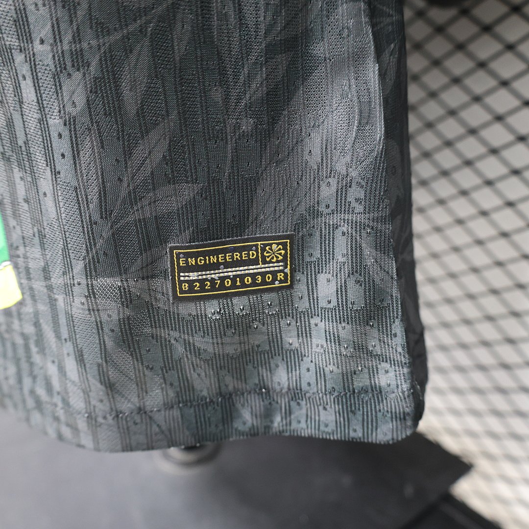 CAMISETA CONCEPTO BRASIL VERSIÓN JUGADOR - Imagen 7