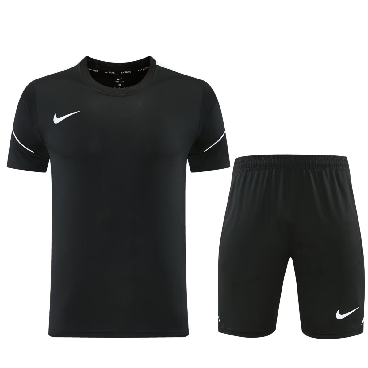 CONJUNTO DE ENTRENAMIENTO NIKE