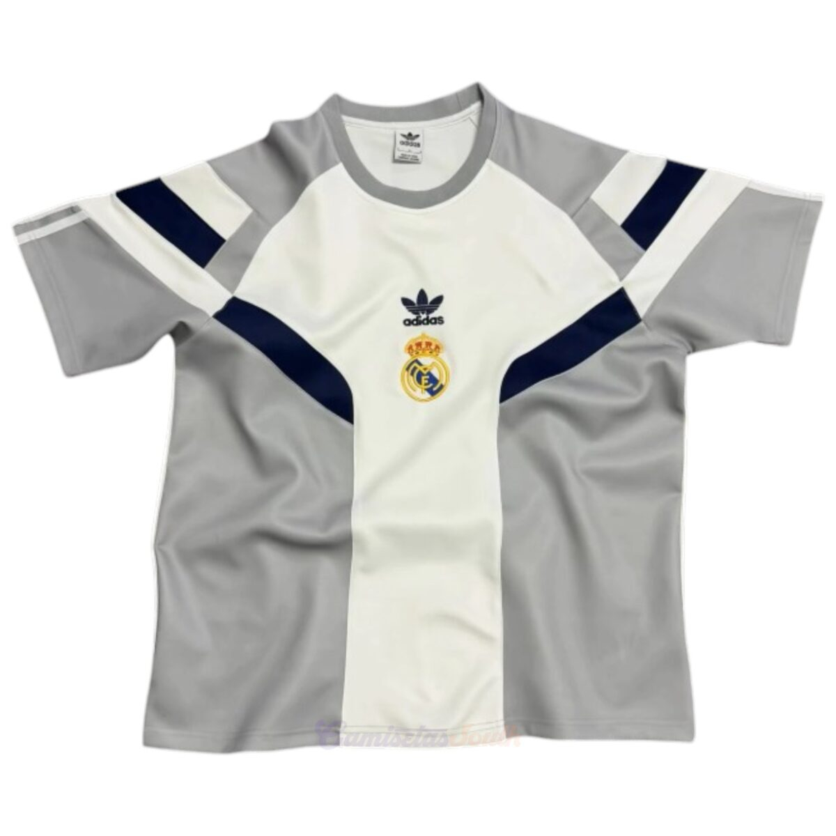 POLERA DE SALIDA REAL MADRID 25/26 VERSIÓN FAN