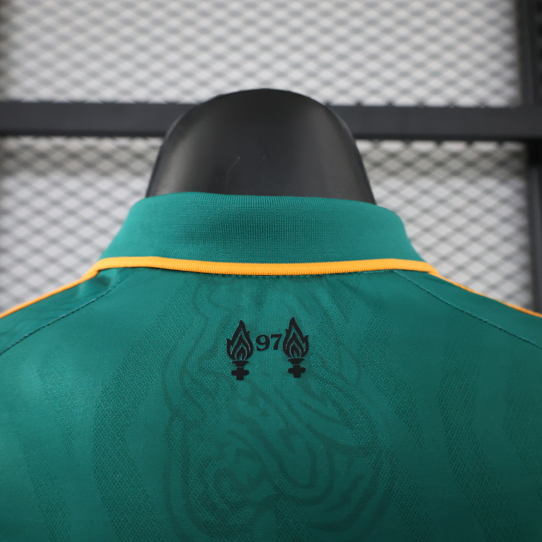 CAMISETA CONCEPTO LIVERPOOL 2026/27 VERSIÓN JUGADOR - Imagen 11