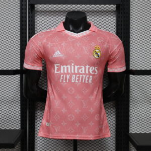 CAMISETA CONCEPTO REAL MADRID 2026/27 VERSIÓN JUGADOR