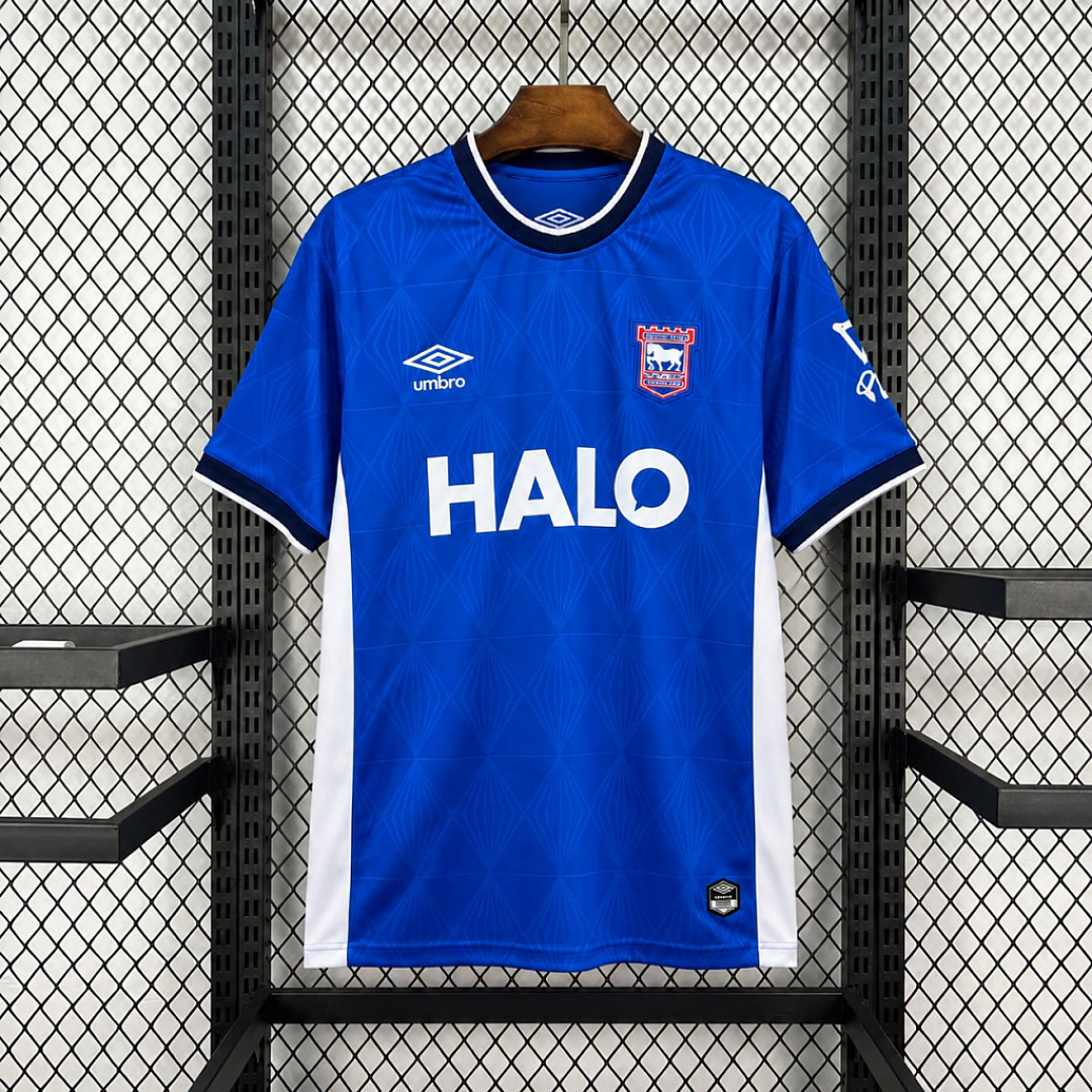 CAMISETA PRIMERA EQUIPACIÓN IPSWICH TOWN 2026/27 VERSIÓN FAN