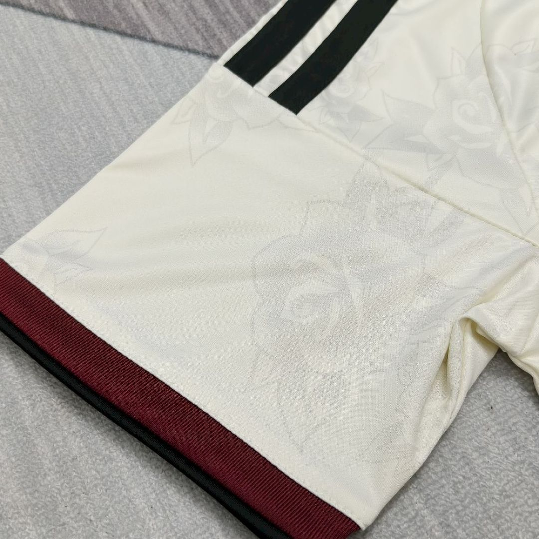 CAMISETA TERCERA EQUIPACIÓN MANCHESTER UNITED 2026/27 VERSIÓN FAN - Imagen 2
