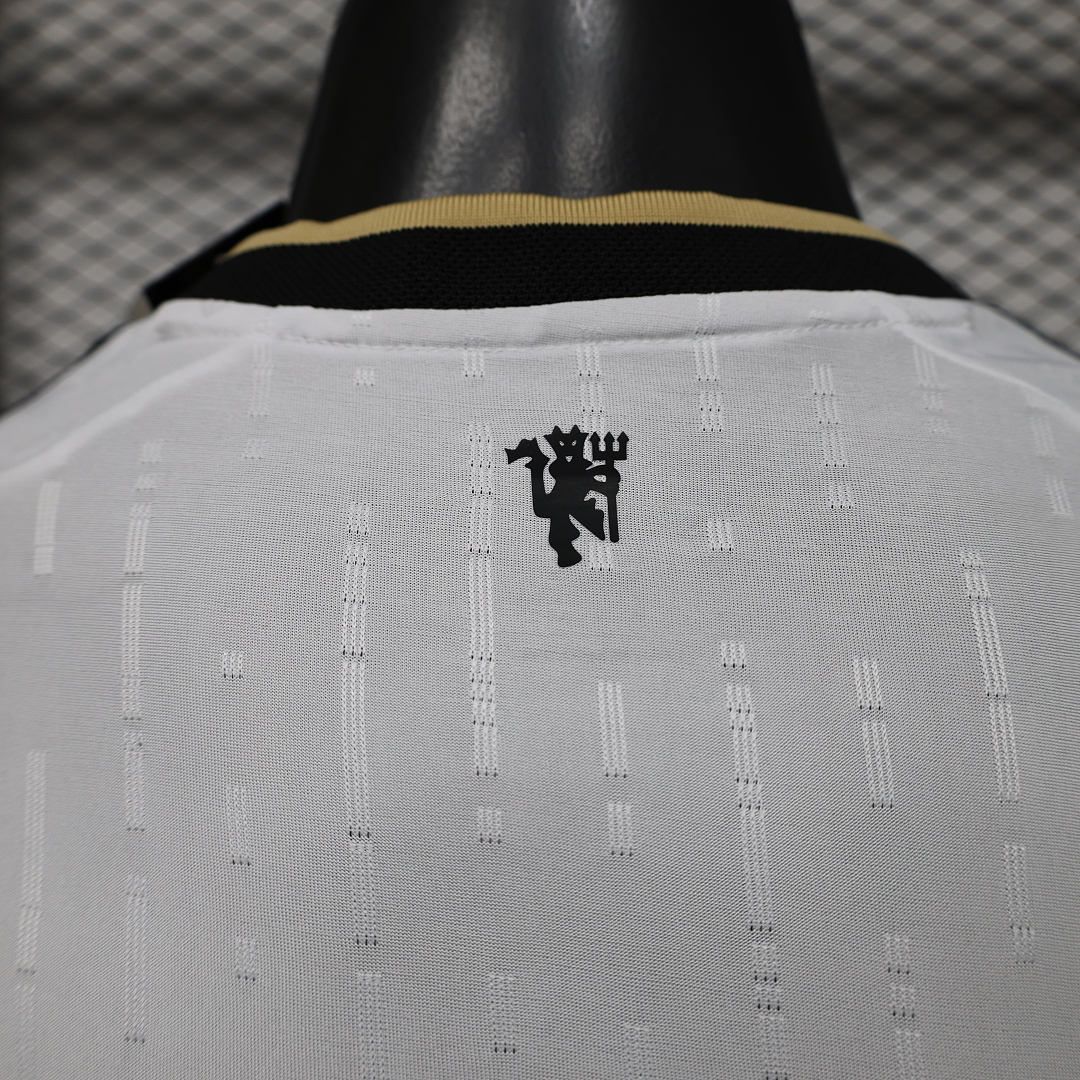 CAMISETA CONCEPTO MANCHESTER UNITED 2026/27 VERSIÓN JUGADOR - Imagen 9