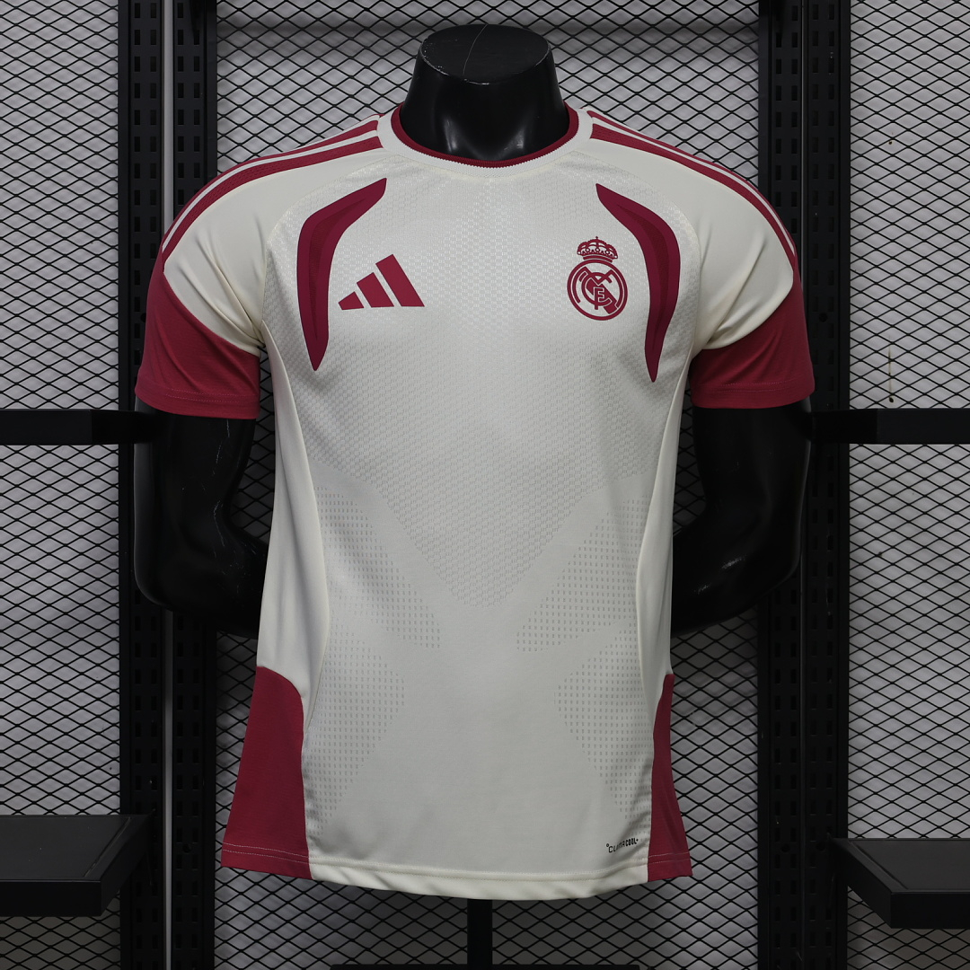 CAMISETA ENTRENAMIENTO REAL MADRID 2026/27 VERSIÓN JUGADOR
