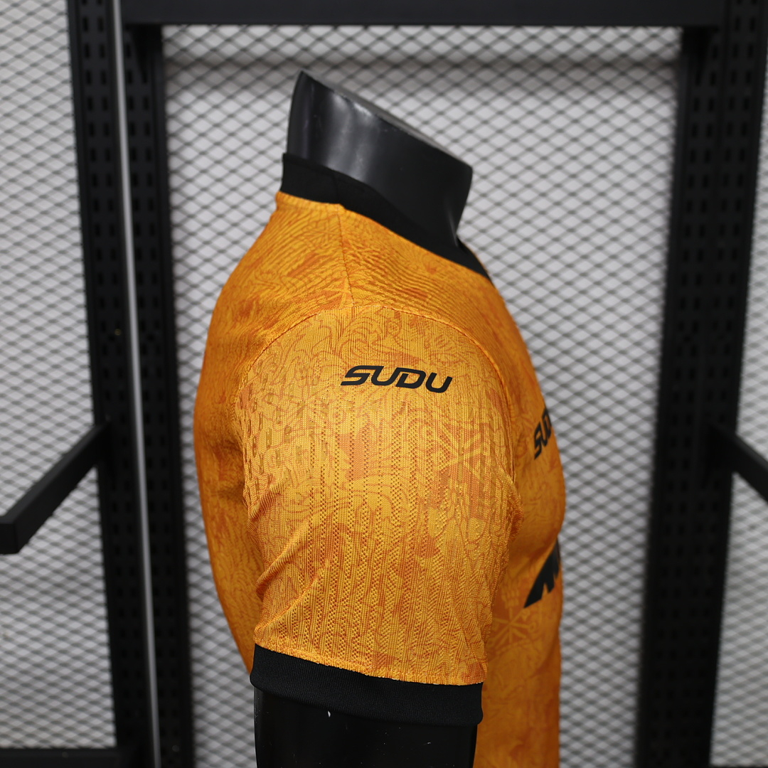 CAMISETA PRIMERA EQUIPACIÓN WOLVERHAMPTON 2026/27 VERSIÓN JUGADOR - Imagen 6