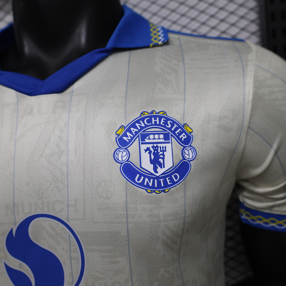 CAMISETA CONCEPTO MANCHESTER UNITED 2026/27 VERSIÓN JUGADOR - Imagen 4