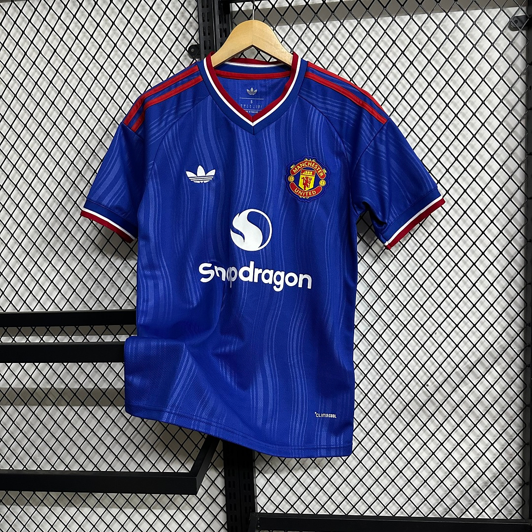 CAMISETA SEGUNDA EQUIPACIÓN MANCHESTER UNITED 2026/27 VERSIÓN FAN