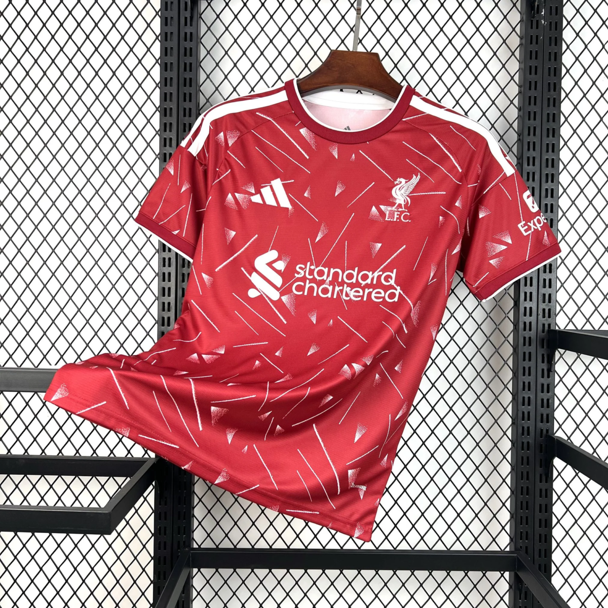 CAMISETA PRIMERA EQUIPACIÓN LIVERPOOL 2026/27 VERSIÓN FAN