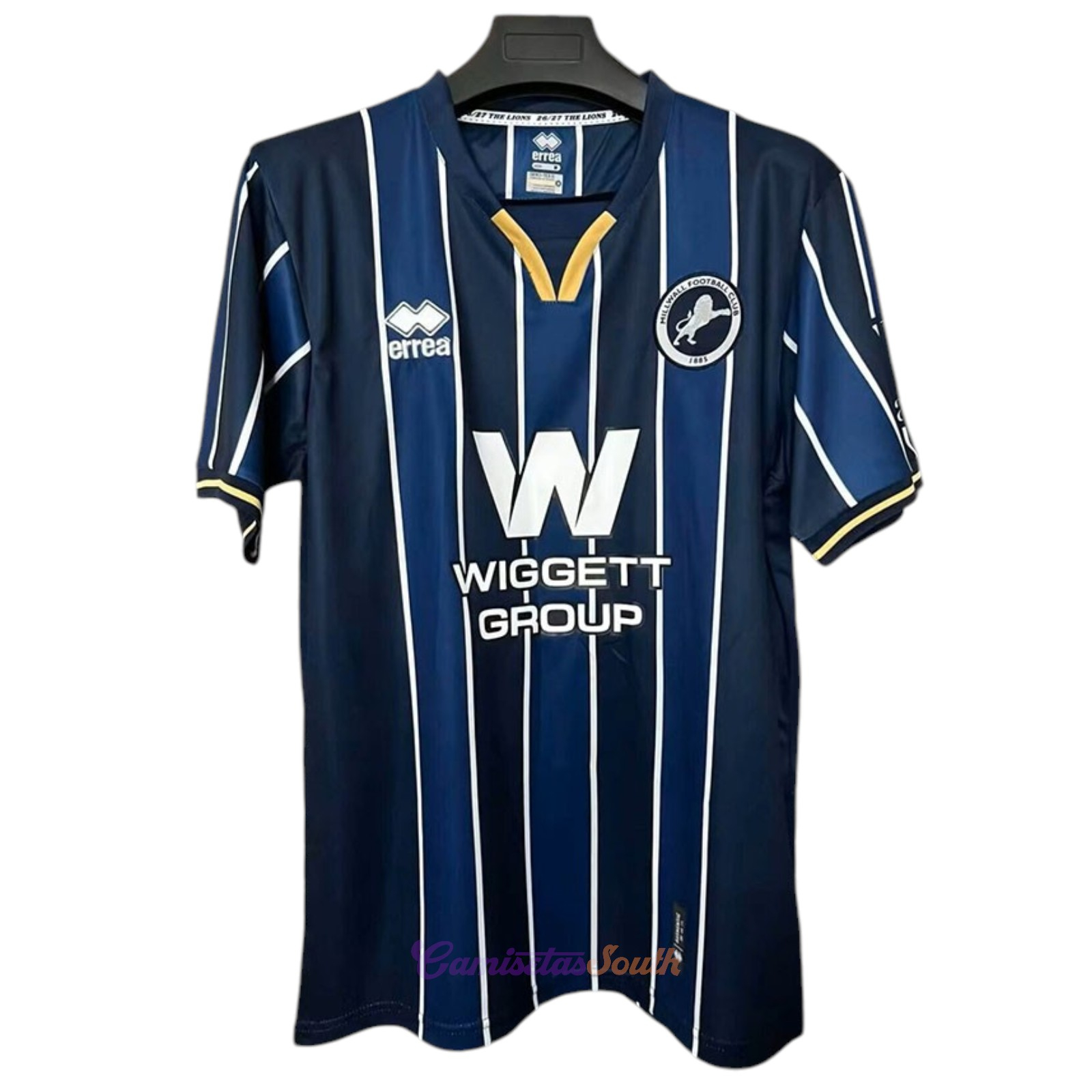 CAMISETA PRIMERA EQUIPACIÓN MILLWALL CITY 2026/27 VERSIÓN FAN