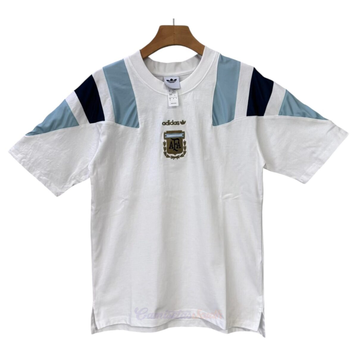 POLERA DE SALIDA ARGENTINA 2026 VERSIÓN FAN