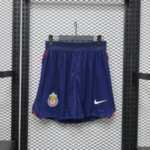 SHORTS PRIMERA EQUIPACIÓN CHIVAS 2026/27 VERSIÓN JUGADOR