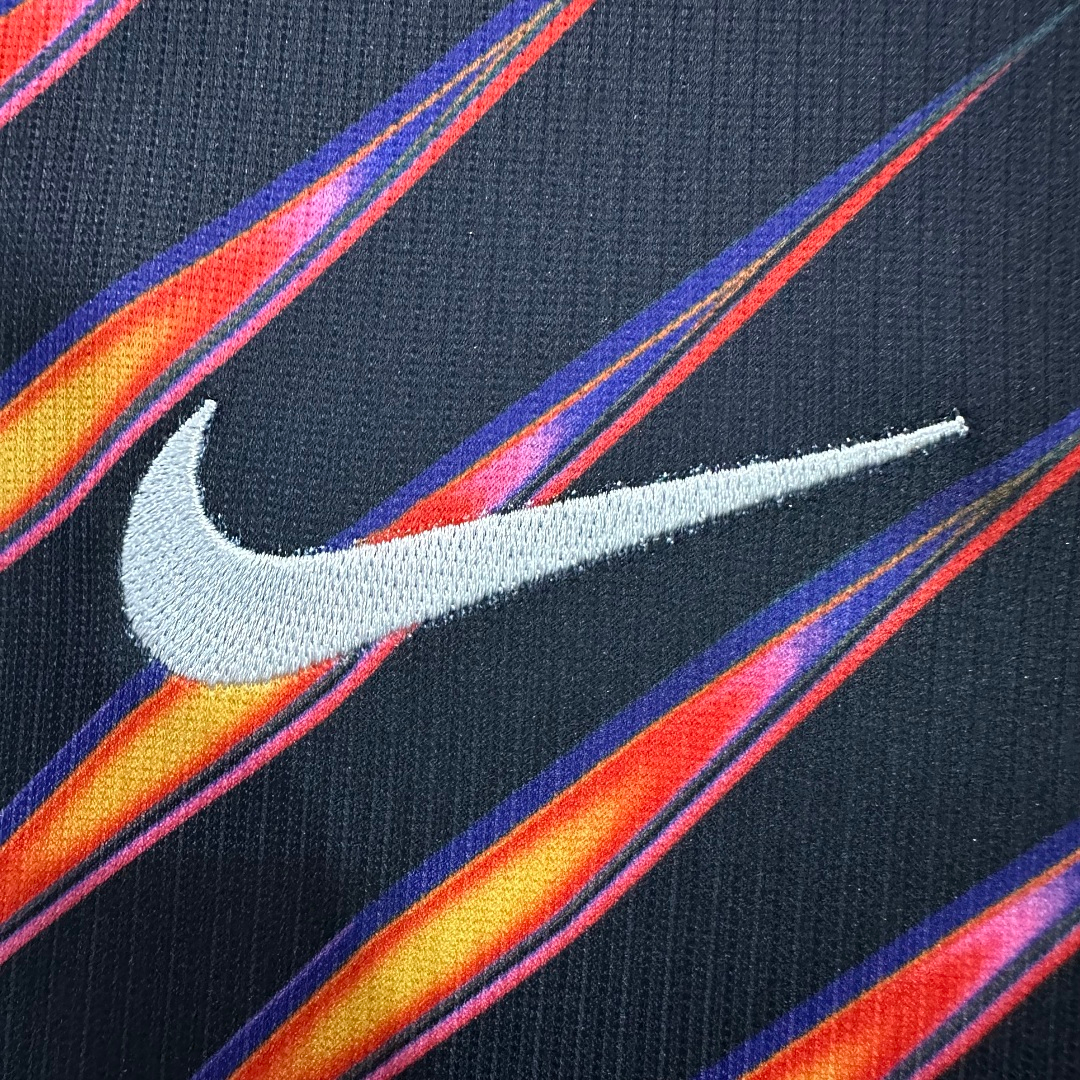 CAMISETA SEGUNDA EQUIPACIÓN TOTTENHAM 2026/27 VERSIÓN FAN - Imagen 2