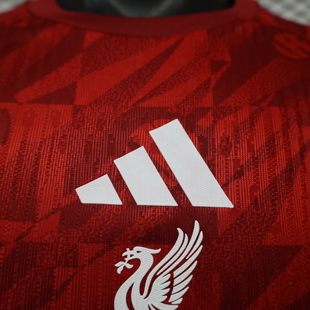 CAMISETA ENTRENAMIENTO LIVERPOOL 2026/27 VERSIÓN JUGADOR - Imagen 3