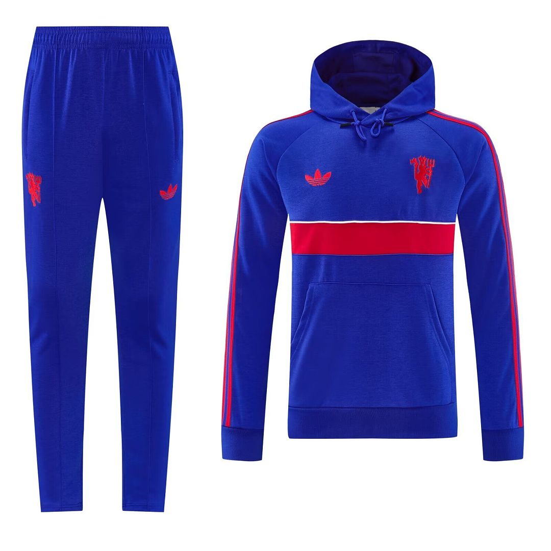CONJUNTO DE BUZO SIN CIERRE CON GORRO MANCHESTER UNITED