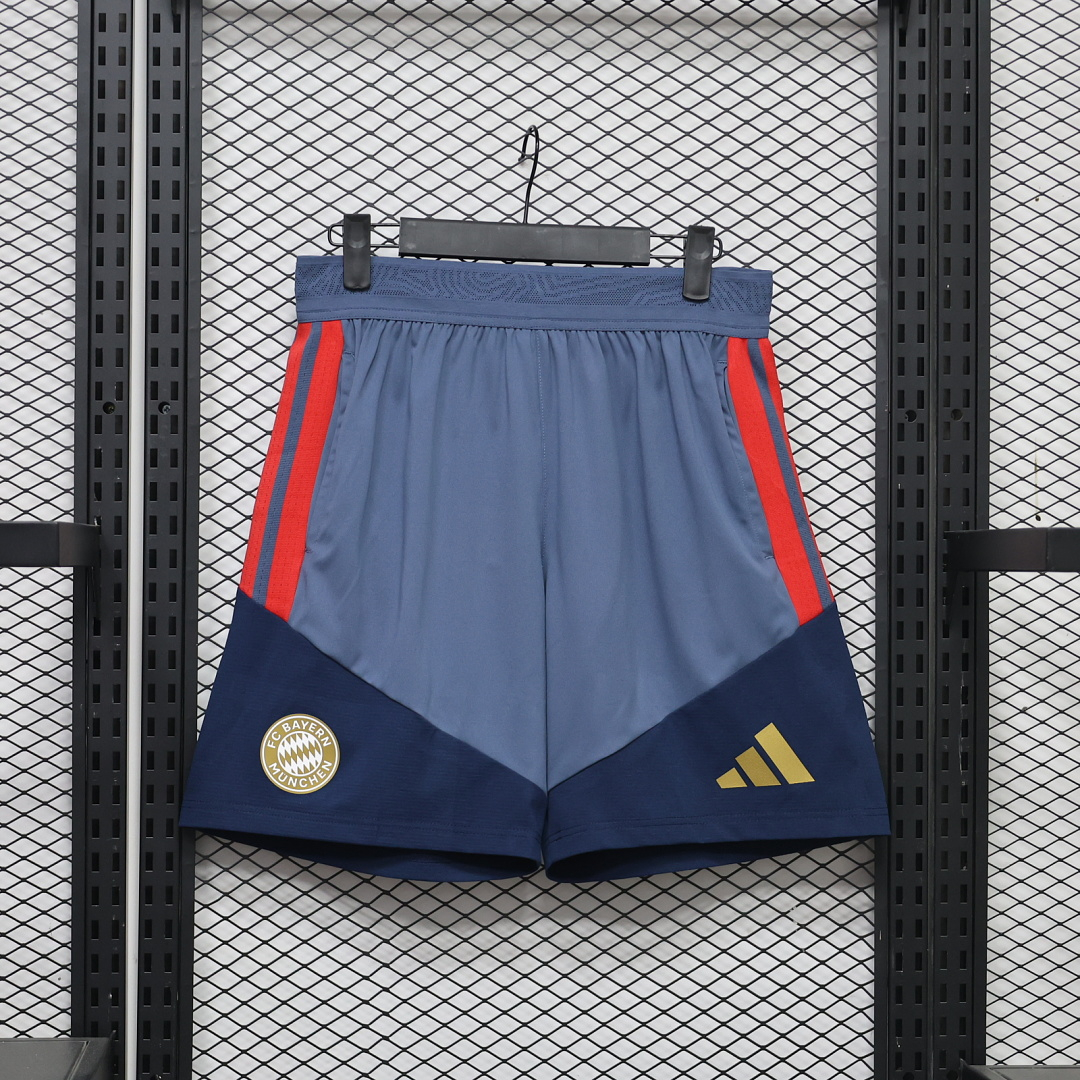 SHORTS ENTRENAMIENTO BAYERN MUNICH 2026/27 VERSIÓN JUGADOR
