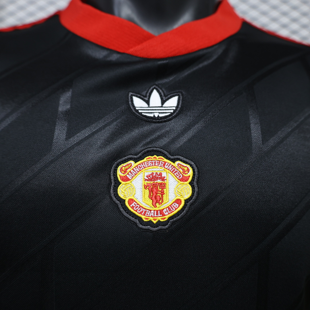 POLERA DE SALIDA MANCHESTER UNITED 2026/27 VERSIÓN JUGADOR - Imagen 2