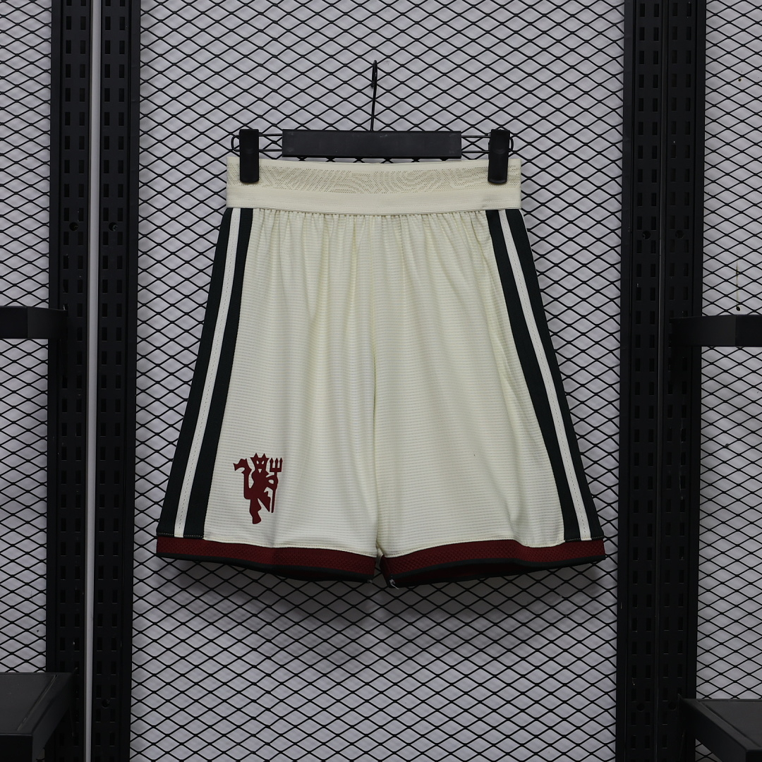 SHORTS TERCERA EQUIPACIÓN MANCHESTER UNITED 2026/27 VERSIÓN JUGADOR