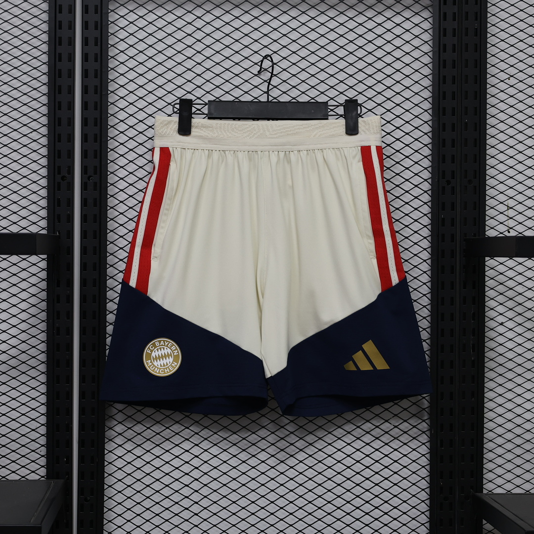 SHORTS ENTRENAMIENTO BAYERN MUNICH 2026/27 VERSIÓN JUGADOR