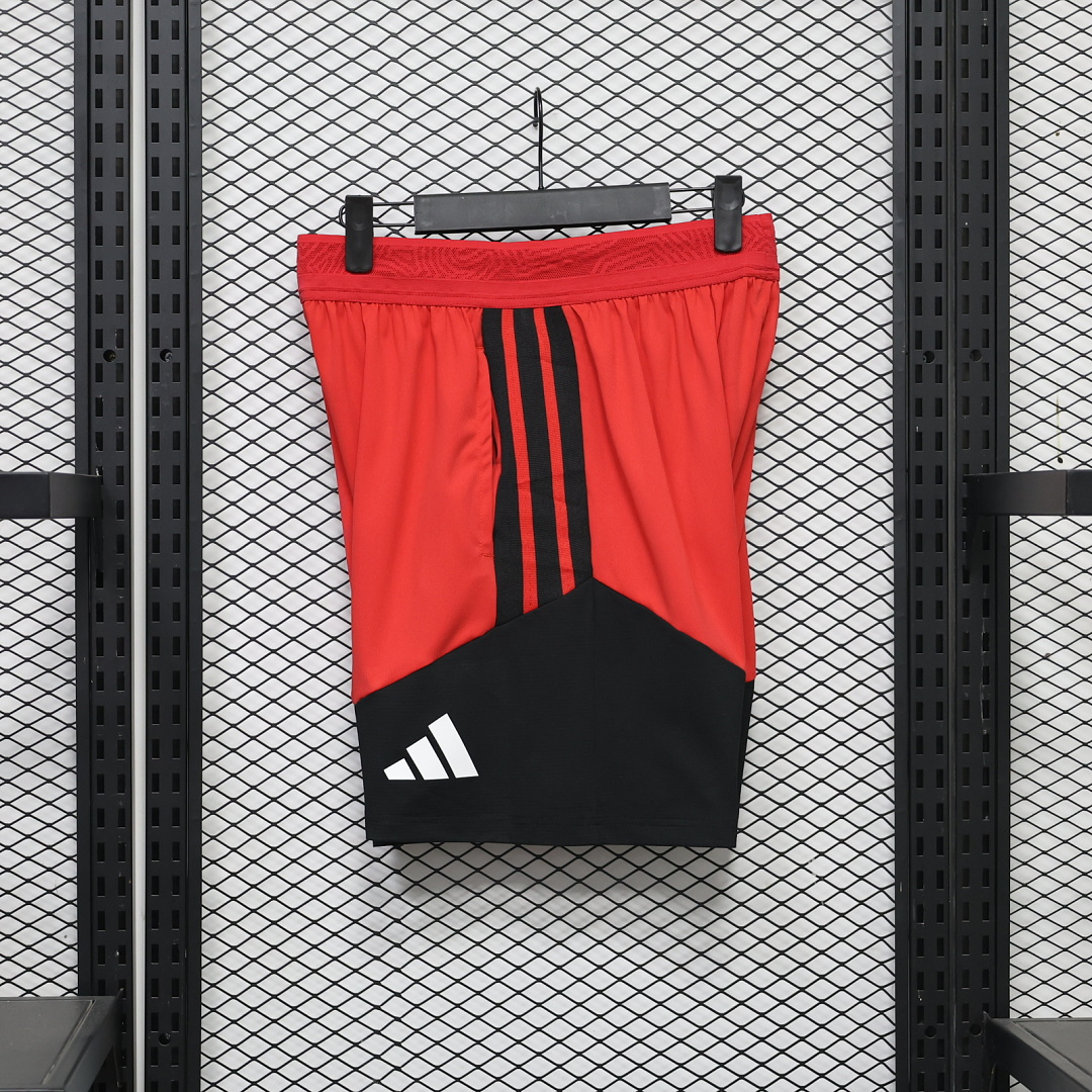 SHORTS ENTRENAMIENTO MANCHESTER UNITED 2026/27 VERSIÓN JUGADOR - Imagen 5