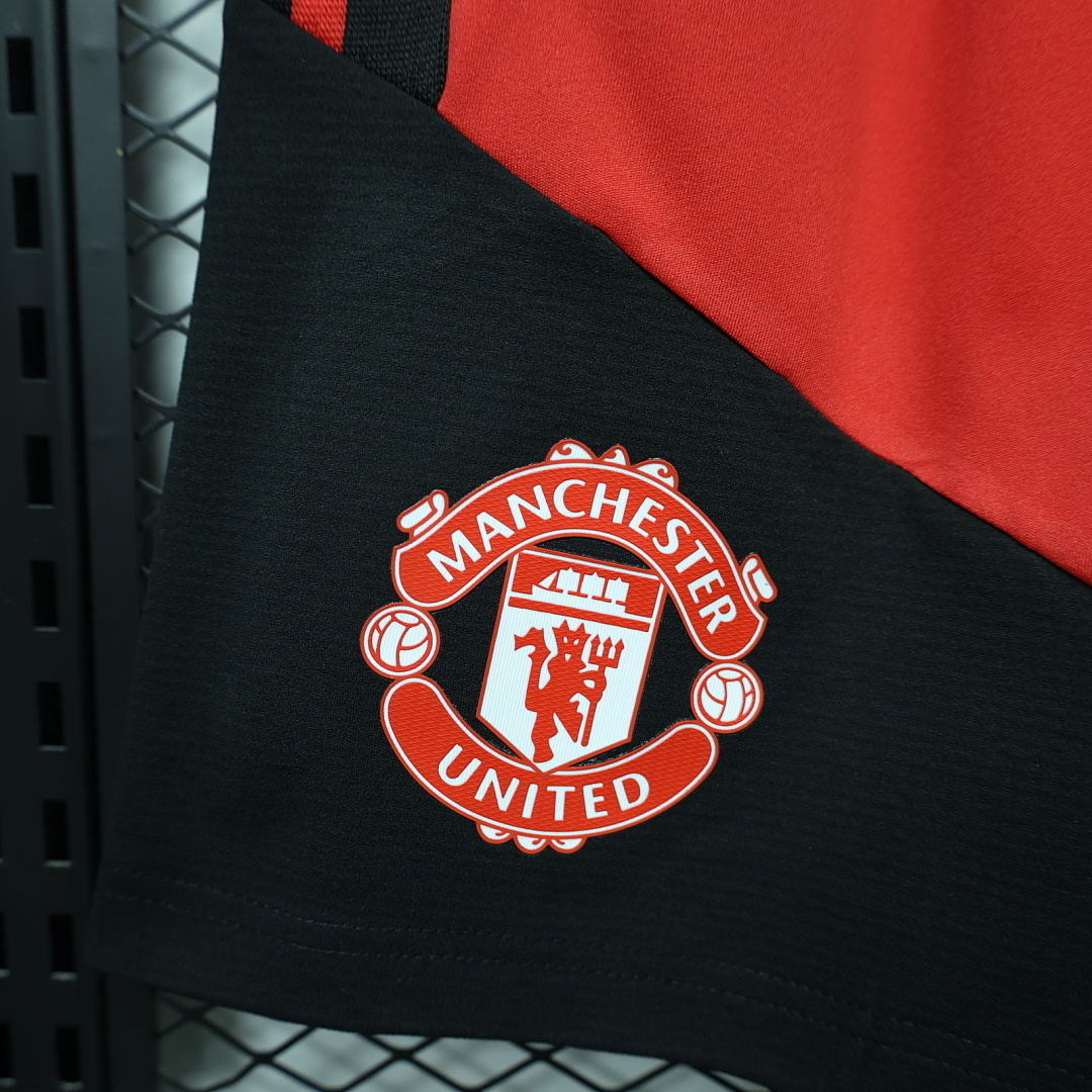 SHORTS ENTRENAMIENTO MANCHESTER UNITED 2026/27 VERSIÓN JUGADOR - Imagen 2
