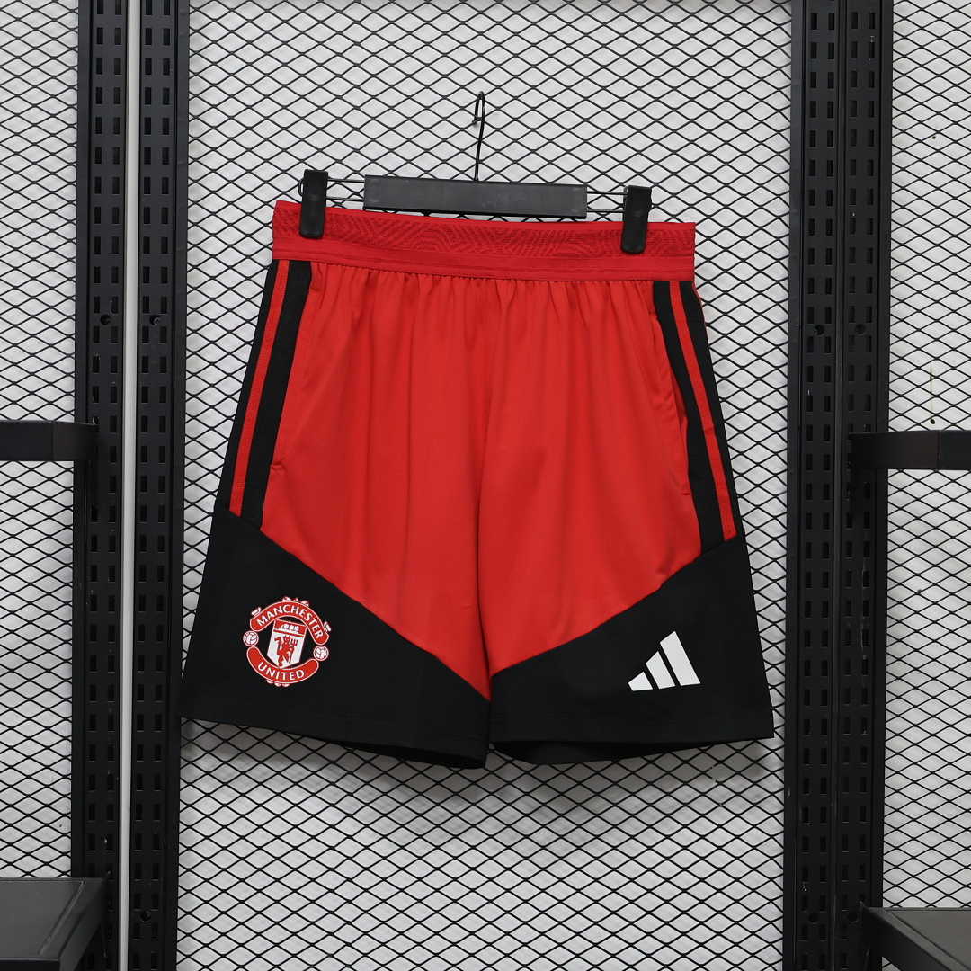 SHORTS ENTRENAMIENTO MANCHESTER UNITED 2026/27 VERSIÓN JUGADOR