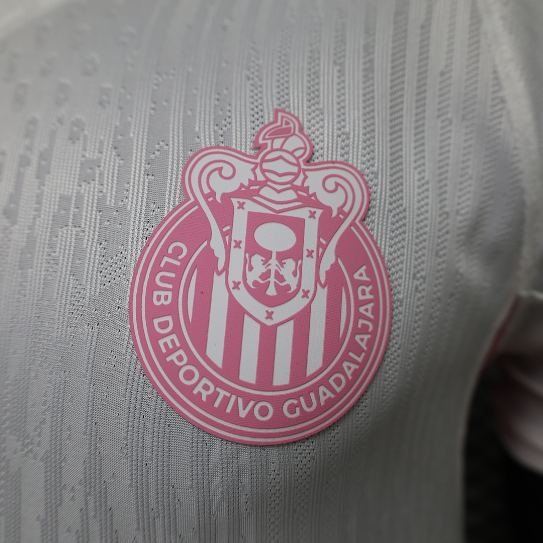 CAMISETA CONCEPTO CHIVAS VERSIÓN JUGADOR - Imagen 5