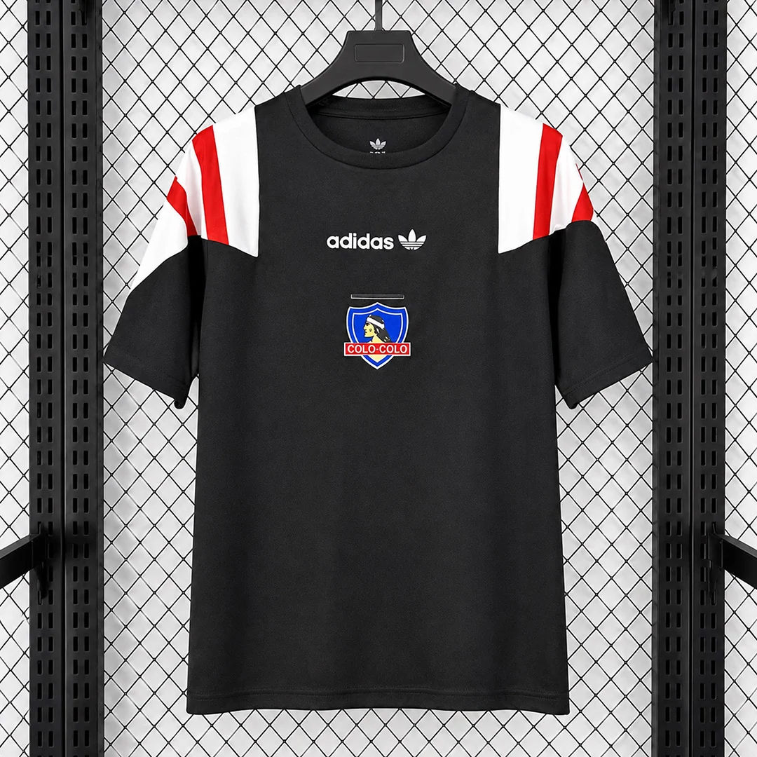 POLERA DE SALIDA EQT COLO COLO 2026/27 VERSIÓN FAN