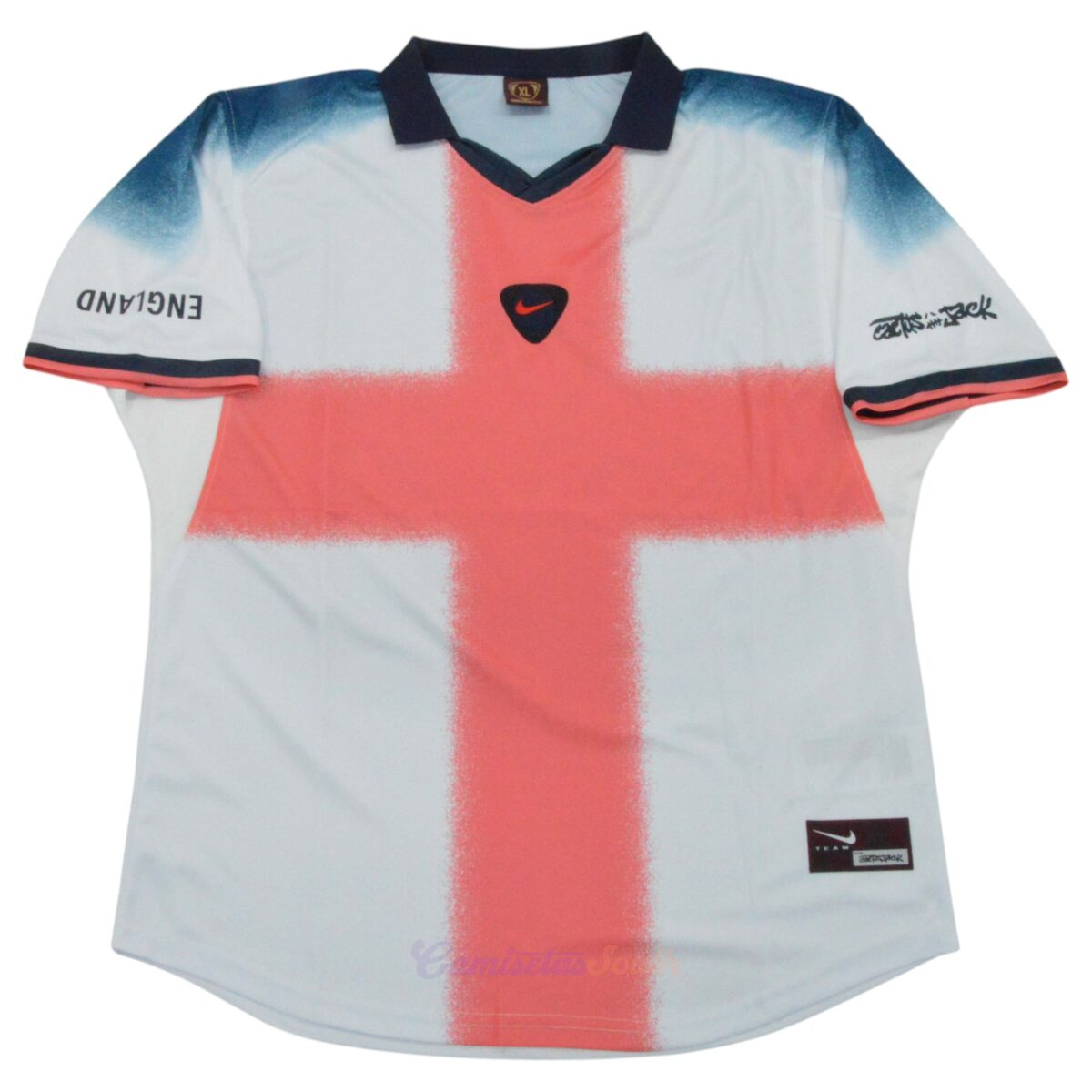 CAMISETA INGLATERRA NIKE TOTAL 90 x CACTUS JACK TRAVIS SCOTT 2026 VERSIÓN FAN
